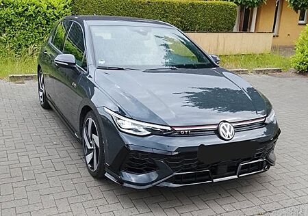 VW Golf Volkswagen GTI Facelift model 221kW DSG GTI Clubsport