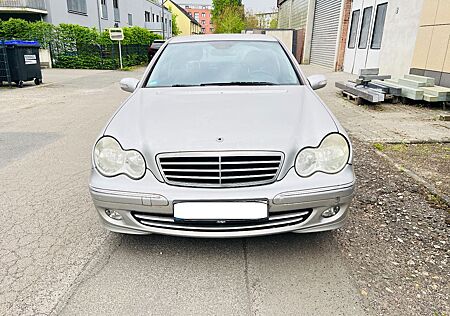 Mercedes-Benz C 180 KOMPRESSOR AVANTGARDE Avantgarde