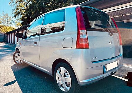 Daihatsu Cuore Plus Edition 25 Klima 59 Tkm