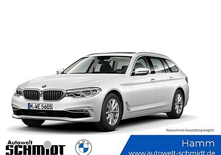 BMW 540i xDrive Touring Luxury Line +1 Jahr GARANTIE