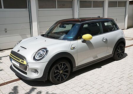 Mini Cooper SE Trim L Trim L White Silver Metallic