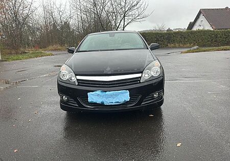 Opel Astra GTC 1.8 ECOTEC Edition Edition