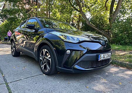Toyota C-HR Hybrid Flow