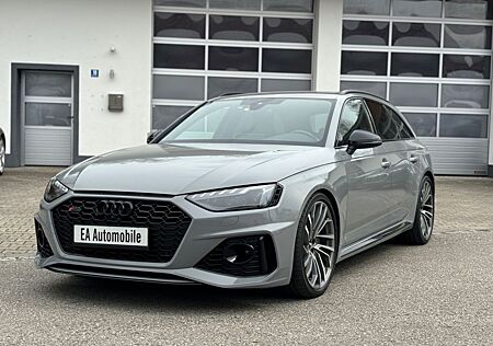 Audi RS4 Avant 2.9 TFSI quattro /MATRIX/LEDER/ACC