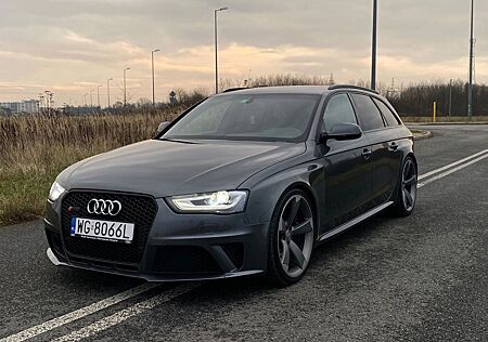 Audi RS4 4.2 FSI S tronic quattro Avant -