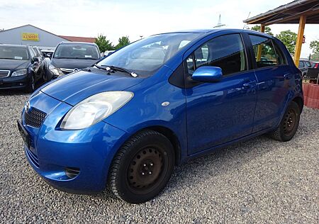 Toyota Yaris Sol 1,0-l-VVT-i