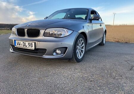 BMW 120i Coupé -Advantage