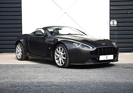 Aston Martin V8 Vantage Roadster *Memory *Navigation*Tempomat