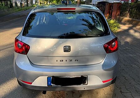 Seat Ibiza 1.6 16V DSG Sport