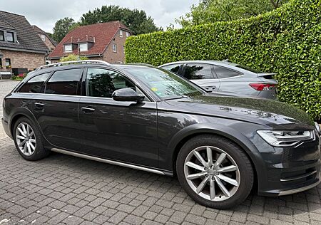 Audi A6 Allroad 3.0 TDI clean d. quattro 160kW S ...