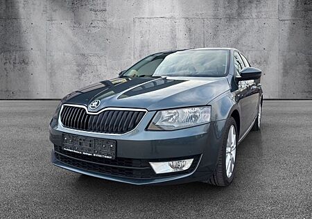 Skoda Octavia Lim. Ambition DSG 1 HAND RENTERFAHRZEUG