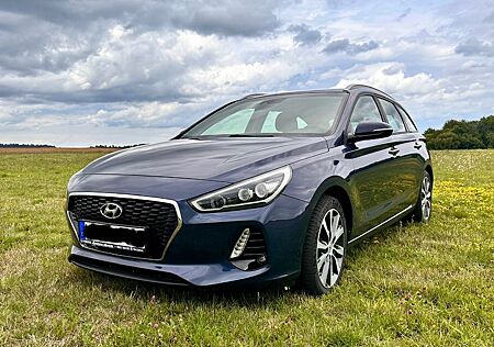Hyundai i30 1.4 T-GDI Trend DCT Trend