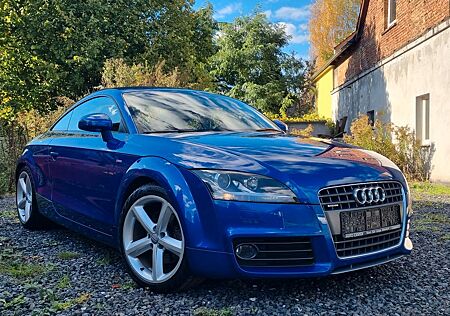 Audi TT Coupe/Roadster 2.0 TFSI Coupe quattro