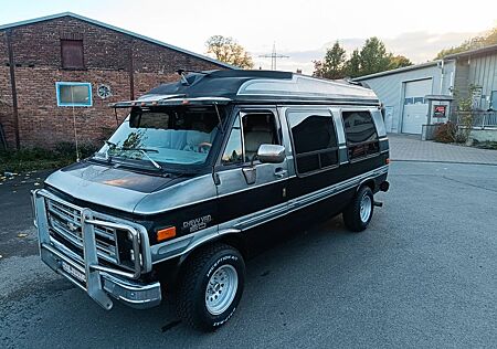 Chevrolet Chevy Van ,GMC,6,2 Diesel,US Car, Wohnmobil
