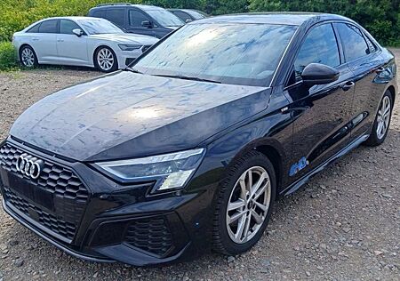 Audi A3 Limousine 40 TDI quattro S line°MATRIX°B&O