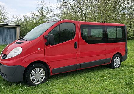 Renault Trafic Master Bus Camper Van Euro 4