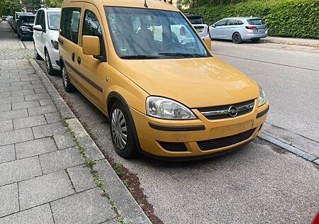Opel Combo 1.3 CDTI, Klima, technisch OK