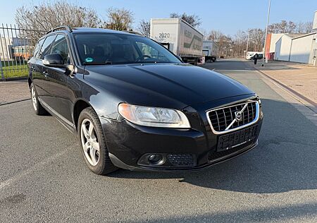 Volvo V70 Kombi 2.4l 5 Zylinder Automatik Schiebedach