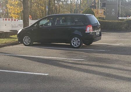 Opel Zafira 1.8 Family Family