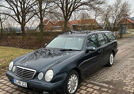 Mercedes-Benz E 200 KOMPRESSOR Automatik Kli ESHD Scheckheft