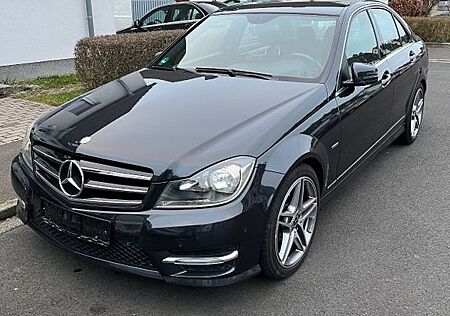 Mercedes-Benz C 180 BlueEFFICIENCY AVANTGARDE AMG Paket