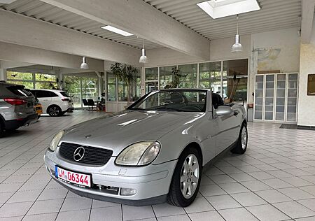 Mercedes-Benz SLK 200