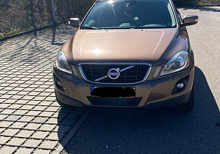 Volvo XC 60 XC60 2.4D AWD Momentum Geartronic Momentum