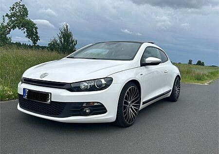 VW Scirocco Volkswagen 2.0 TDI LIFE 19 Zoll Alu,Pano-Dach
