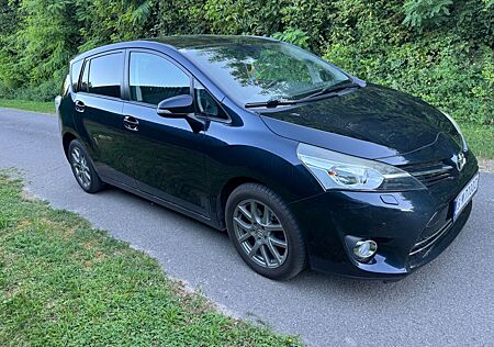 Toyota Verso 1.6l D-4D Start/Stop Comfort 5-Sitzer ...