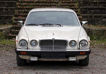 Jaguar Daimler XJ12 Serie 3 mit 3 Jahren Garantie