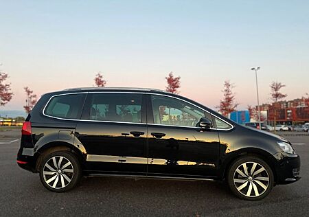 VW Sharan Volkswagen 2.0 TDI DSG 130kW BMotion Tech Highli...