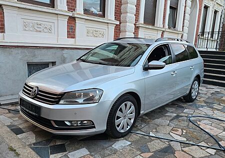 VW Passat Variant Volkswagen Passat 2.0TDI 4x4 Automatik Navi PDC Euro5