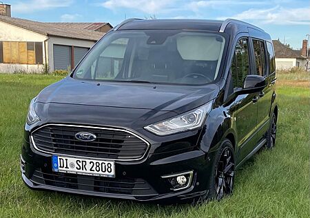 Ford Grand Tourneo Connect Titanium