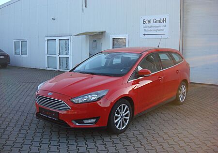 Ford Focus Turnier 1.5 TDCi Titanium*2.Hand*Navi*TÜV*
