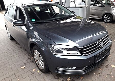 VW Passat Variant Volkswagen 1.4 TSI Blue motion"sehr gepflegt