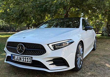 Mercedes-Benz A 250 4MATIC DCT AMG