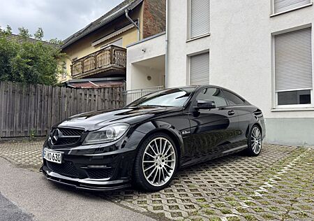 Mercedes-Benz C 63 AMG C63 AMG Coupé *Scheckheft *Serv. & TÜV neu *Diff