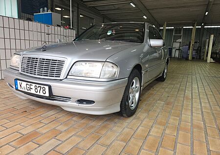 Mercedes-Benz C 240 ELEGANCE Elegance
