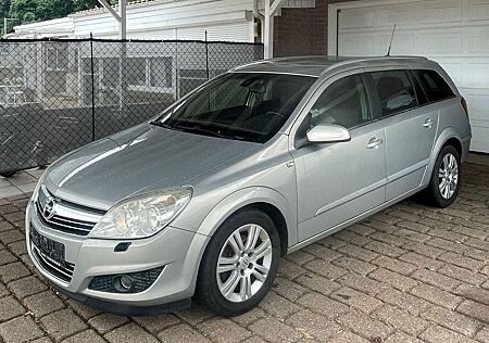 Opel Astra H Caravan Cosmo. Navi.TÜV neue