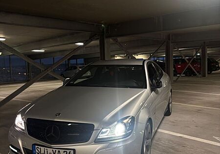 Mercedes-Benz C 250 CDI BlueEFFICIENCY Coupé -