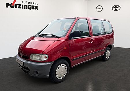 Nissan Serena 1.6 6-Sitzer