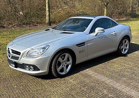 Mercedes-Benz SLK 200 , Glasdach, Airscave, Leder, Navi, Garage