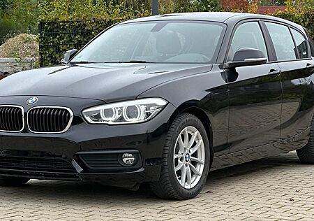 BMW 116i Sport Line Sport Line LED+Navi+Klimautomat.