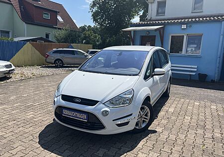 Ford S-Max 2.0 Ecoboost Aut. Titanium/ Navi / 7 Sitze