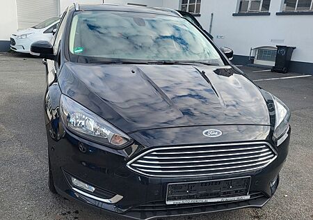 Ford Focus Turnier Titanium