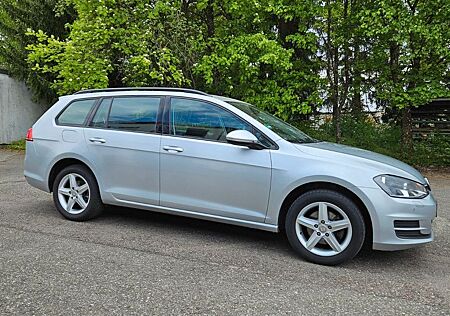 VW Golf Volkswagen 1.6 TDI 4MOTION.Zahnriemen gewechselt