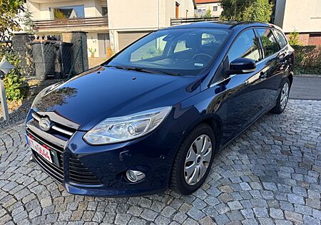 Ford Focus Turnier Titanium -Klima-Navi-