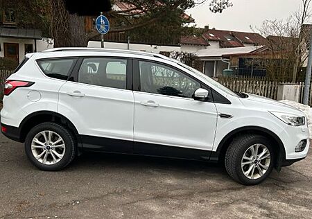 Ford Kuga 2,0 TDCi 4x4 110kW Titanium PowerShift ...