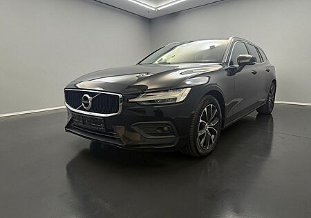 Volvo V60 B4 Momentum Pro*AHK*WINTER-PAK*Teil-Leder