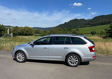Skoda Octavia 1.2 TSI * Klima * Scheckheft * 1. Hand *